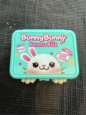 ZURU Mini Brands Kawaii Bunny Bunny Bento Box Rare Miniature Collectible